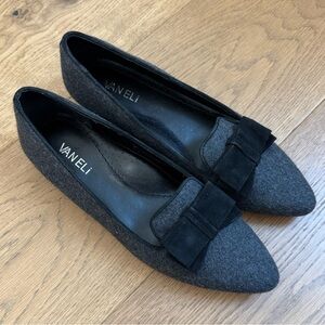 VANELi Gray Wool Pointed Flats with Bow Detail - Ladies 38 - EUC